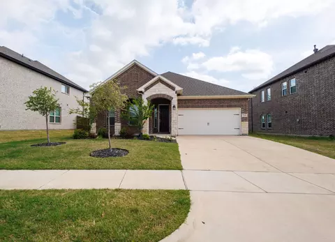 7235 Crowell Ave, Arlington, TX 76002