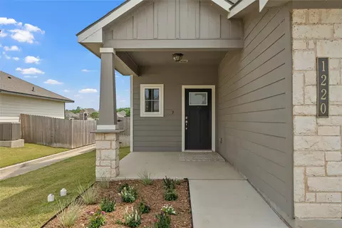 1220 Elise Ave, Waco, TX 76706