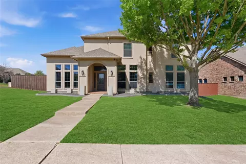 1733 White Cap Ct, Desoto, TX 75115