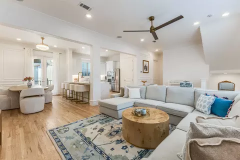 1922 Euclid Ave #C, Dallas, TX 75206