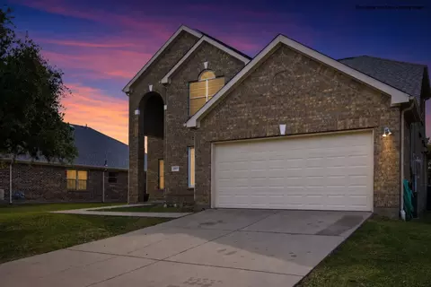 2817 NW Appaloosa Ct, Little Elm, TX 75068