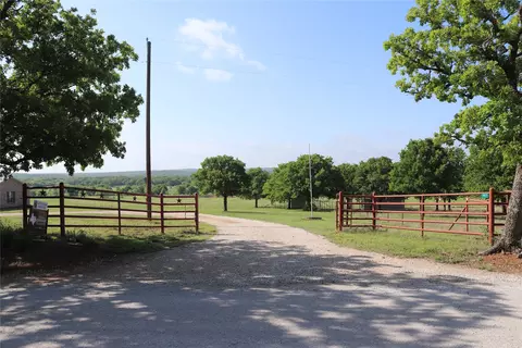 957 Frog Hollar, Bowie, TX 76230