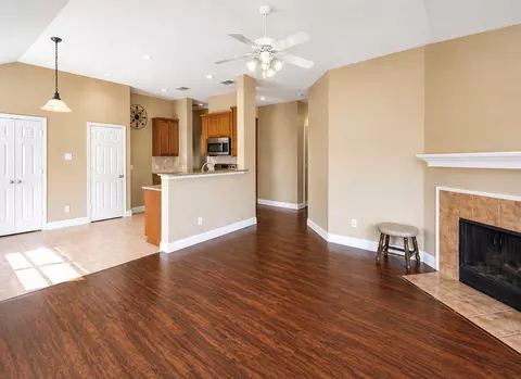 14145 Snaffle Bit Trl, Haslet, TX 76052 photo 4