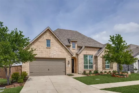 825 Glen Crossing Dr, Celina, TX 75009