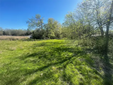 514 W Roosevelt Ave, Whitney, TX 76692