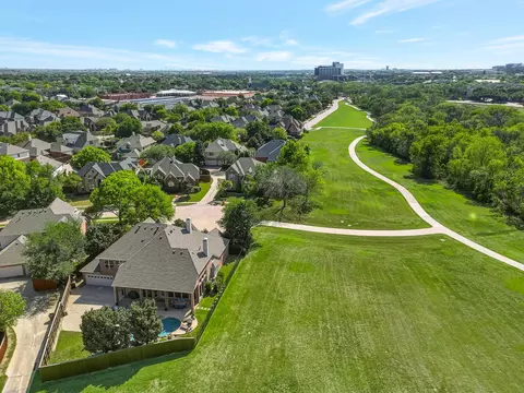 4677 Crystal Creek Dr, Plano, TX 75024