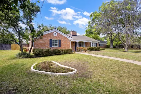 2010 N Beal St, Belton, TX 76513