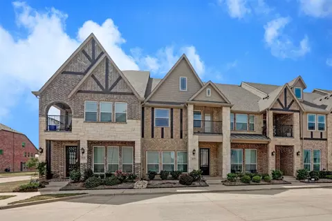 1914 Melinda Ln, Farmers Branch, TX 75234