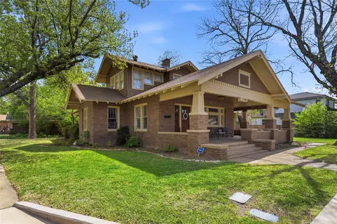 1700 Austin Ave, Brownwood, TX 76801