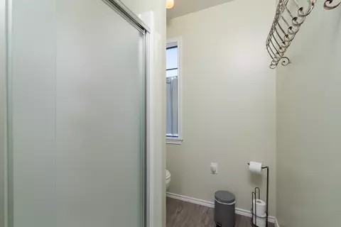Bath - 560 Apache, Abilene, TX 79601 photo 6 of 6