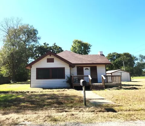 623 N Green St, Grand Saline, TX 75140