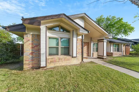 1600 Oxford Pl, Mesquite, TX 75149