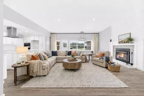 Living - 1201 E Oaklawn Dr, Talty, TX 75160 photo 1 of 4