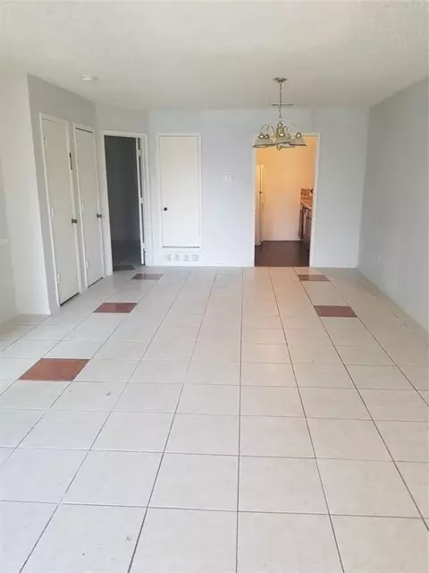 1801 Georgia St, Arlington, TX 76012