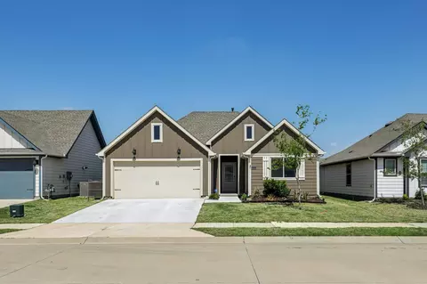13121 S Haven Way, Providence Village, TX 76227