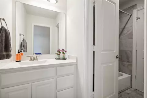 Bath - 1124 4th St, Argyle, TX 76226 photo 6 of 7