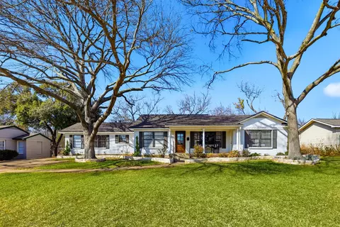 6724 Kirkwood Rd, Fort Worth, TX 76116
