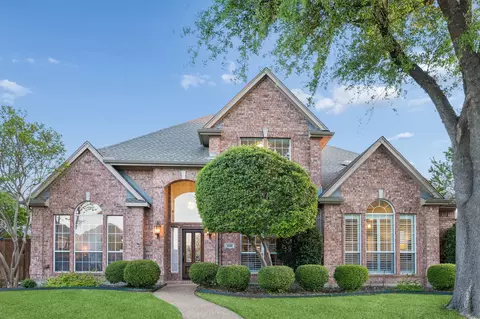 4540 Meadow Ridge Dr, Plano, TX 75093