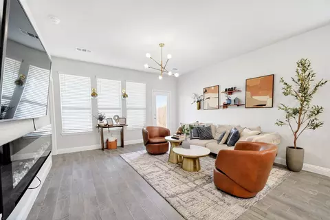 1074 Norias Dr, Forney, TX 75126