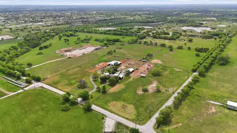 10965 Swafford Rd, Justin, TX 76247