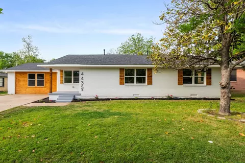 4435 Flo Ave, Cockrell Hill, TX 75211