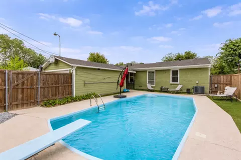 2309 Prichard Ln, Dallas, TX 75227