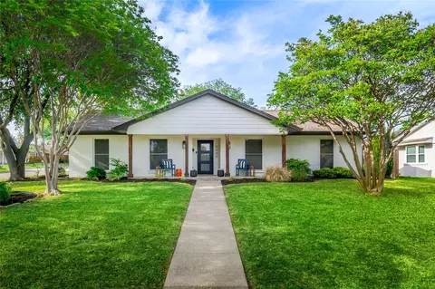 7705 El Pensador Dr, Dallas, TX 75248