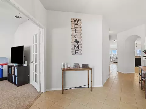 Entry Way - 431 Paddock Ln, Celina, TX 75009 photo 3 of 3