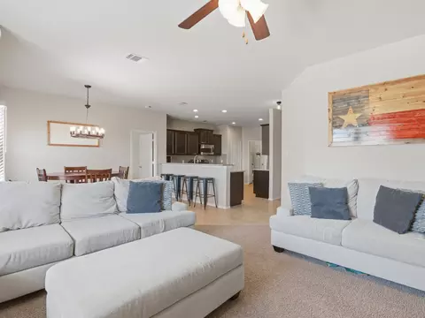 Living - 431 Paddock Ln, Celina, TX 75009 photo 4 of 4