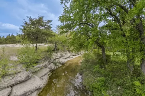 971 Bells Chapel Rd, Waxahachie, TX 75165