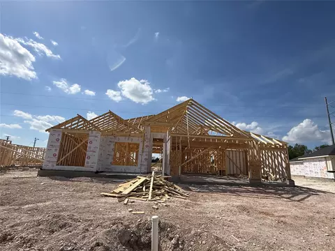 313 Boots Ct, Lorena, TX 76655