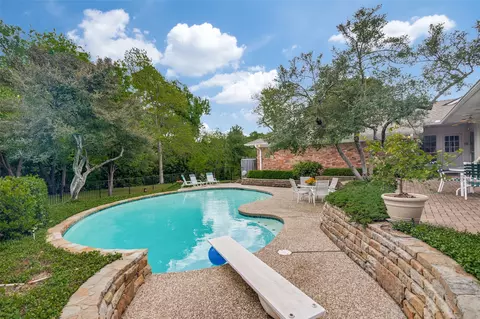 16920 Preston Bend Dr, Dallas, TX 75248