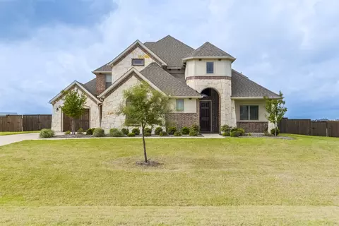 640 Lakota Pkwy, Waxahachie, TX 75165