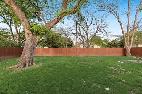 Exterior - 1014 Trinity St, Cleburne, TX 76031 photo 7 of 7