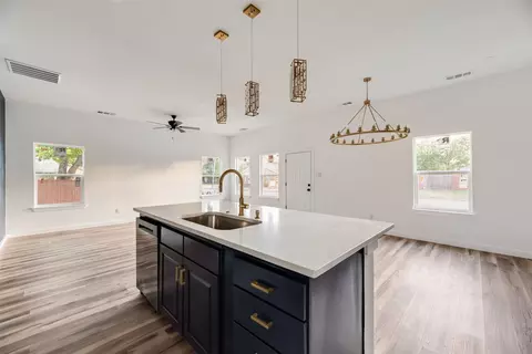 Other - 1014 Trinity St, Cleburne, TX 76031 photo 2 of 2
