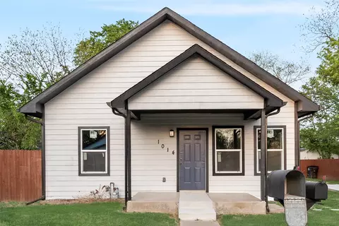 Exterior - 1014 Trinity St, Cleburne, TX 76031 photo 2 of 7