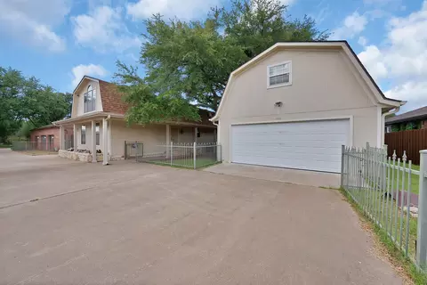 4514 Robin Ct, Granbury, TX 76049
