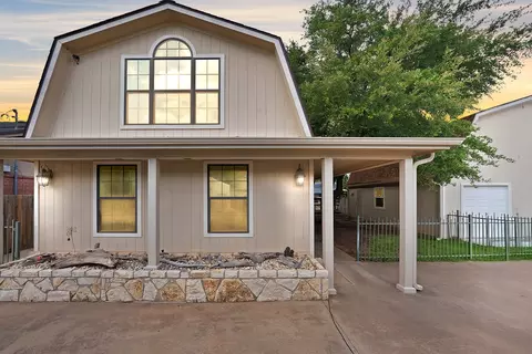 4514 Robin Ct, Granbury, TX 76049
