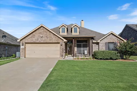 602 Mallard Dr, Nevada, TX 75173