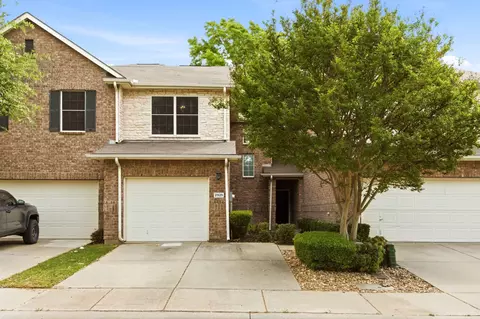 2925 Saint Andrews Dr, Lewisville, TX 75067