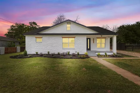 215 Glenview St, Dallas, TX 75217