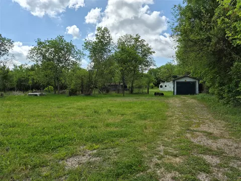 1202 Park St, Marlin, TX 76661