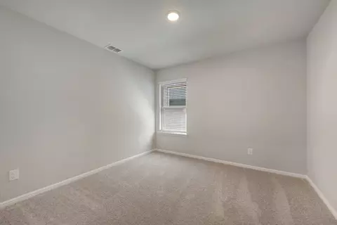 Bedroom - 2700 Tamarack Ln, Argyle, TX 76226 photo 5 of 10