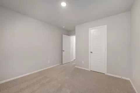 Bedroom - 2700 Tamarack Ln, Argyle, TX 76226 photo 6 of 10