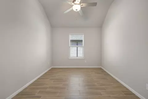 Bedroom - 2700 Tamarack Ln, Argyle, TX 76226 photo 7 of 10