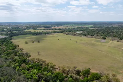 1225 County Road 189, Jonesboro, TX 76538