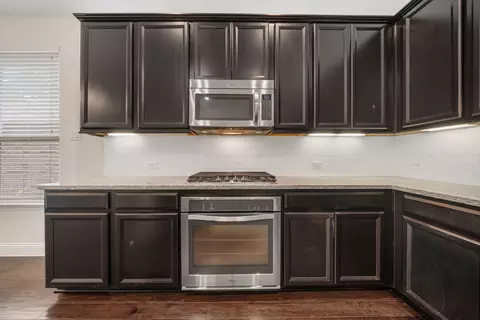 Kitchen - 7409 Bishop Pine Rd, Denton, TX 76208 photo 2 of 3