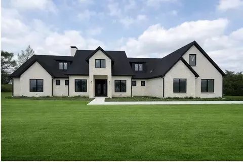 1017 Abbey Ln, Rockwall, TX 75032