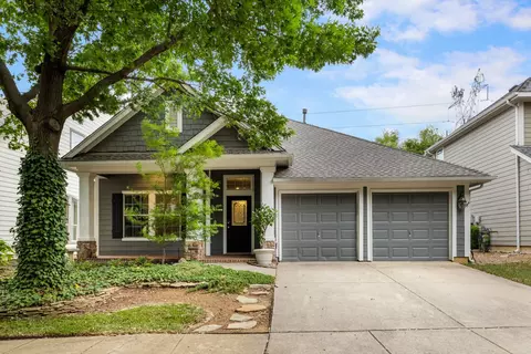 846 George St, Lantana, TX 76226