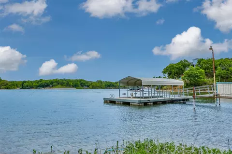 94 Arend Dr, Gainesville, TX 76240